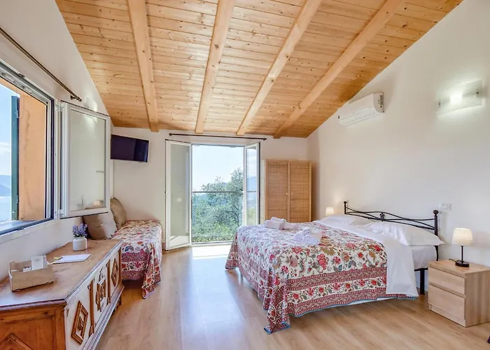 Lägenhet La Casetta Tra Cielo E Mare