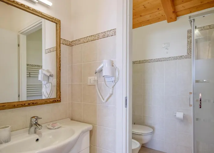 Lägenhet La Casetta Tra Cielo E Mare